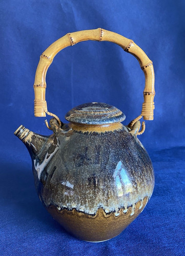 Signed studio pottery teapot - signed,
